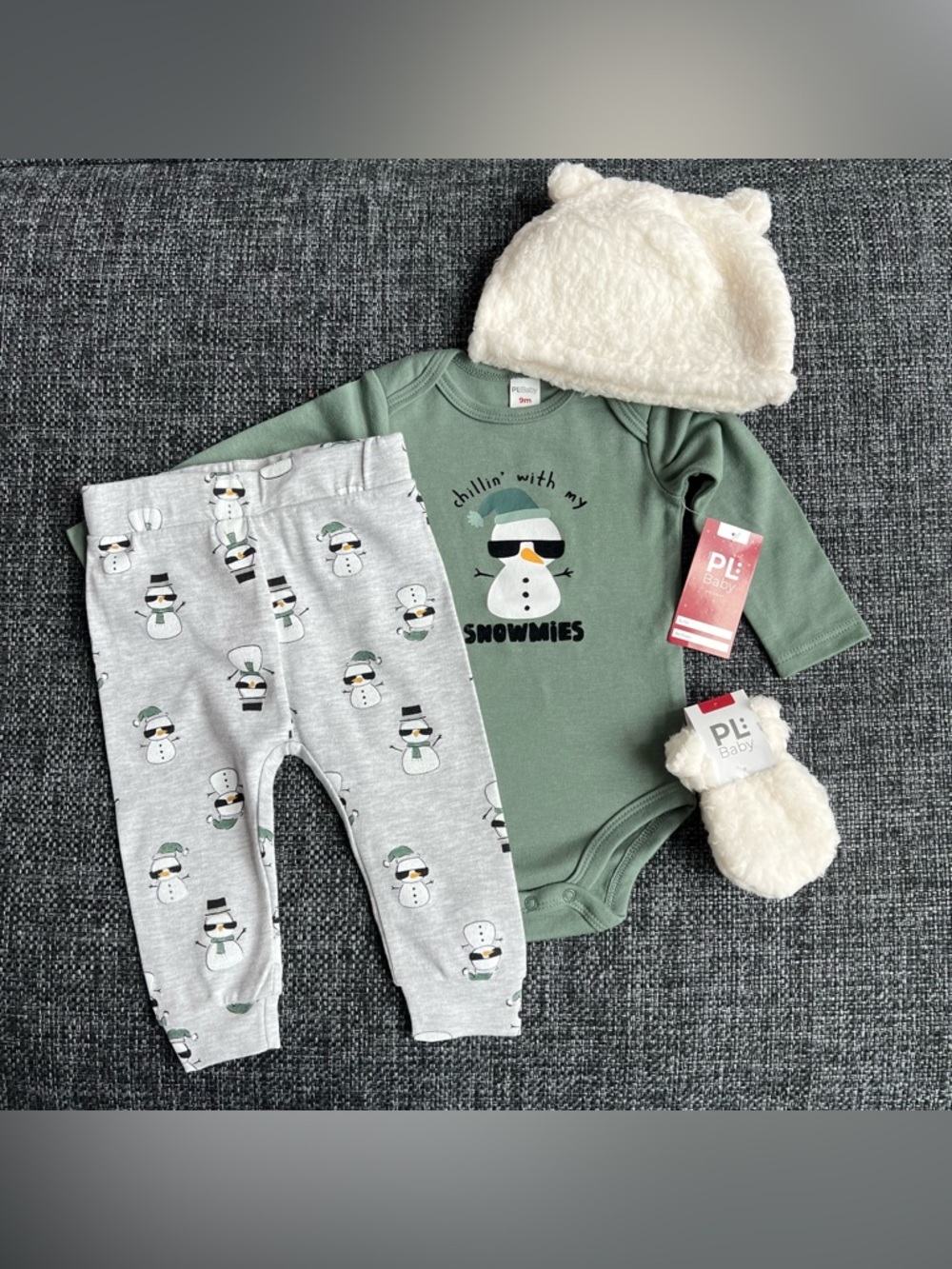 NWT PL Baby Boys Snowman Outfit Size 9 Months